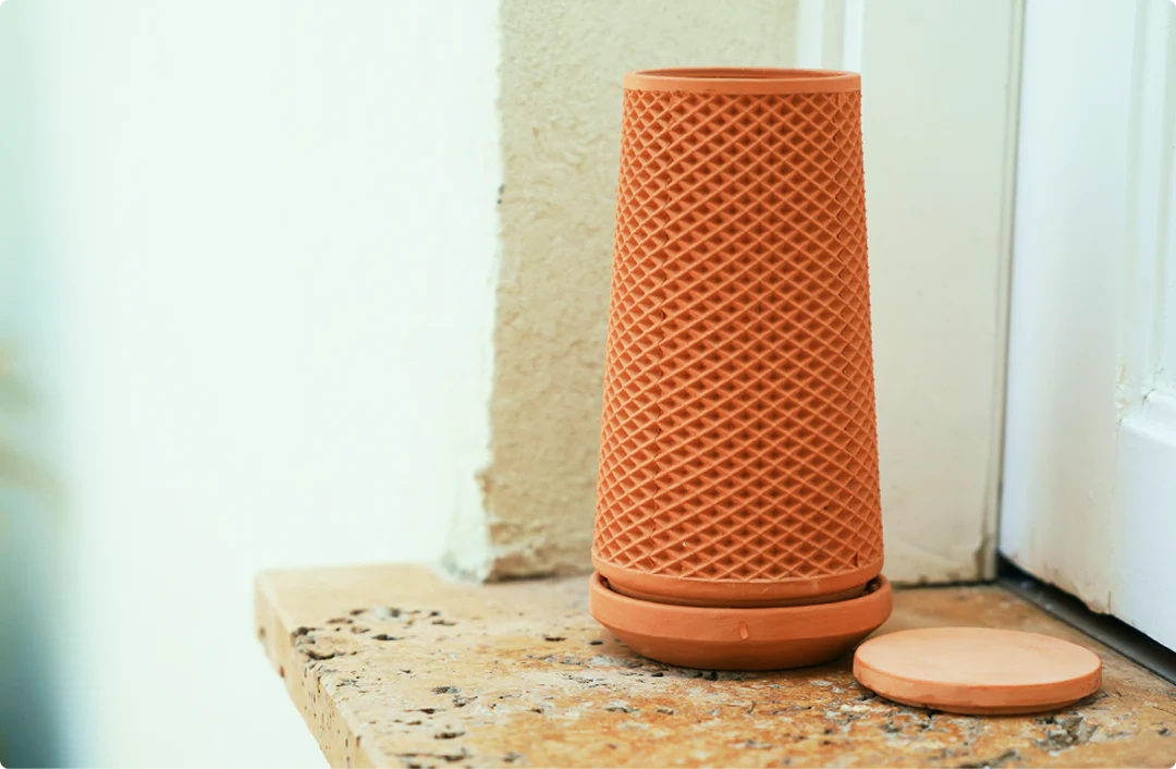 Tevaplanter — Self-Watering, Soil-Free Ceramic Planter